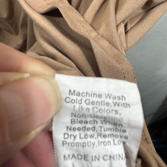 Shein Curve Dress Womens Plus Size 3XL Beige Faux Wrap Knee length Minimalist - Picture 3 of 8